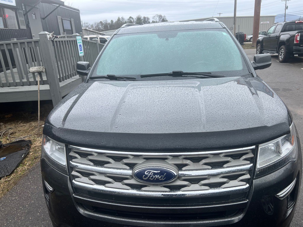 2018 Ford Explorer Image 1