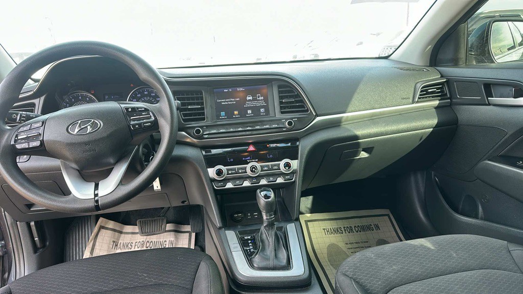 2020 Hyundai Elantra Image 5