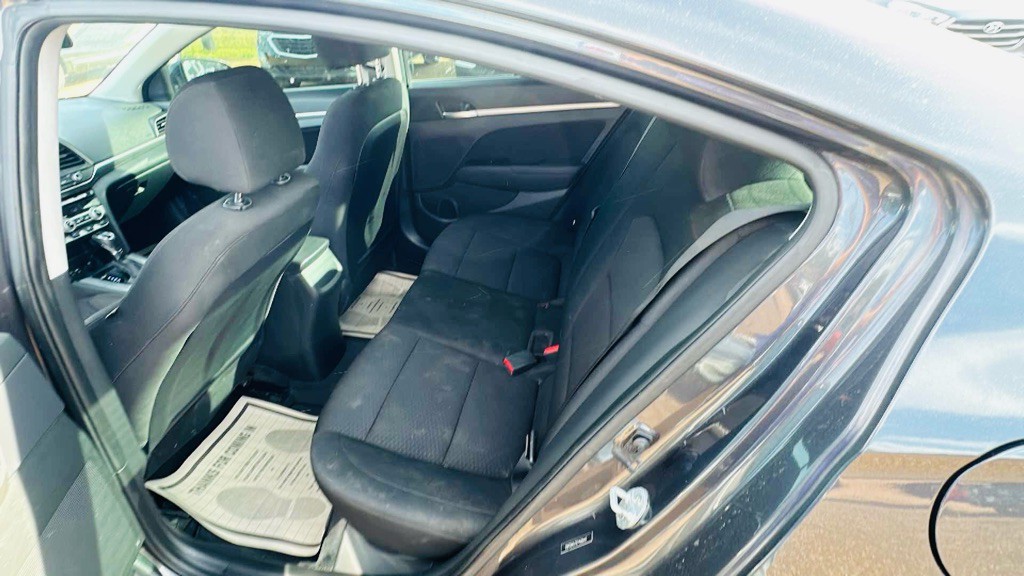 2020 Hyundai Elantra Image 7