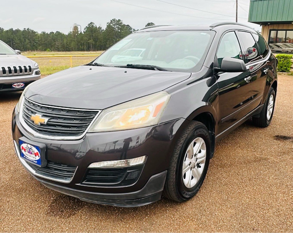 2016 Chevrolet Traverse Image 2