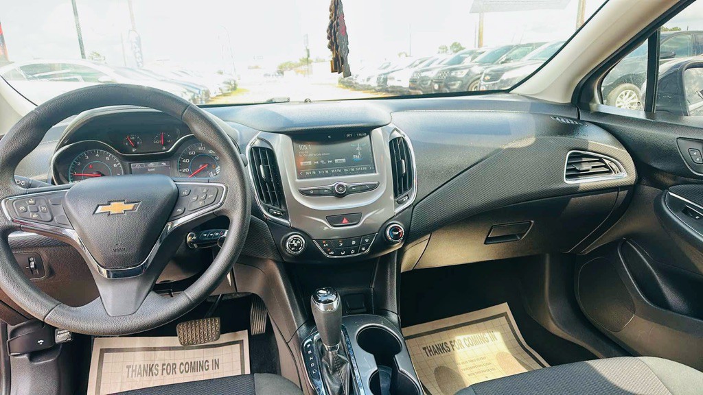2016 Chevrolet Cruze Image 5