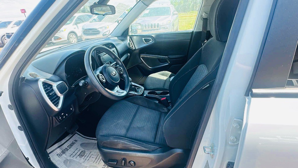 2021 Kia Soul Image 6