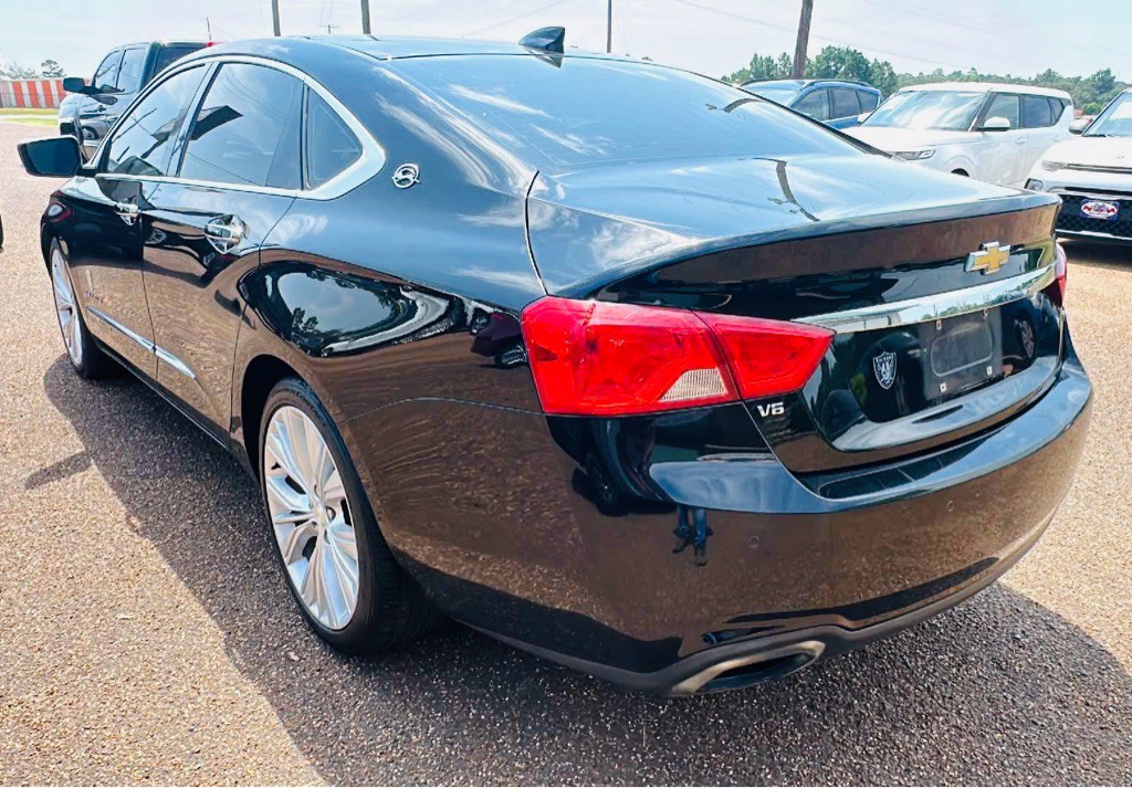2015 Chevrolet Impala Image 3