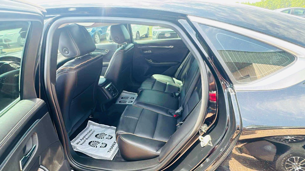 2015 Chevrolet Impala Image 7