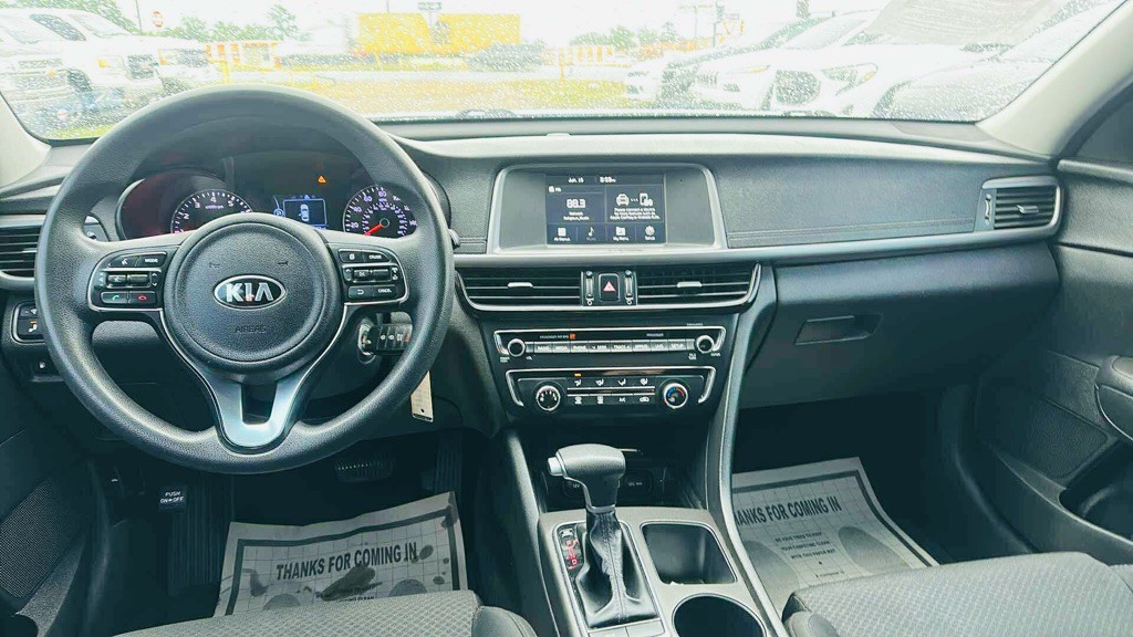2018 Kia Optima Image 5