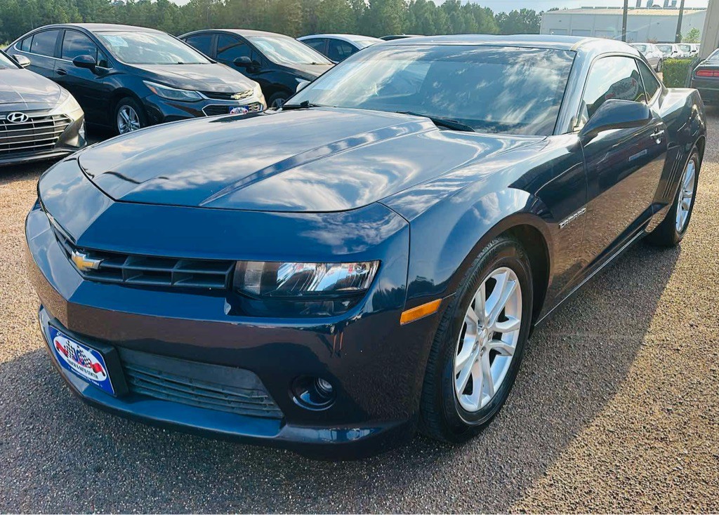 2015 Chevrolet Camaro Image 2