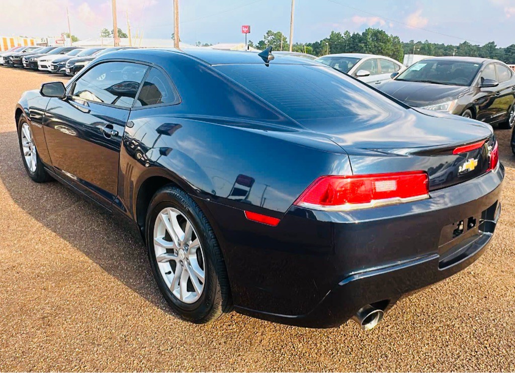 2015 Chevrolet Camaro Image 3