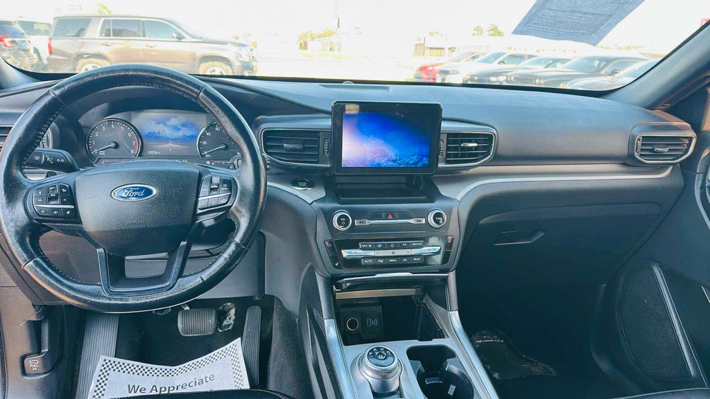 2020 Ford Explorer Image 5