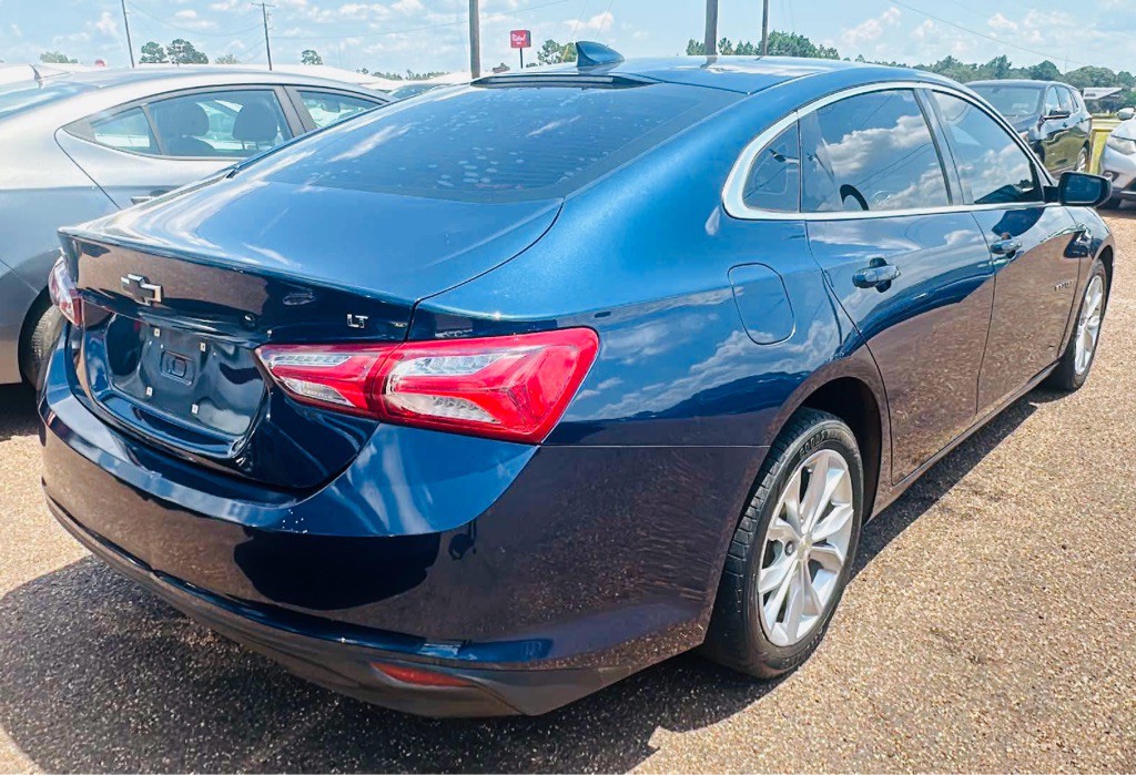 2019 Chevrolet Malibu Image 4