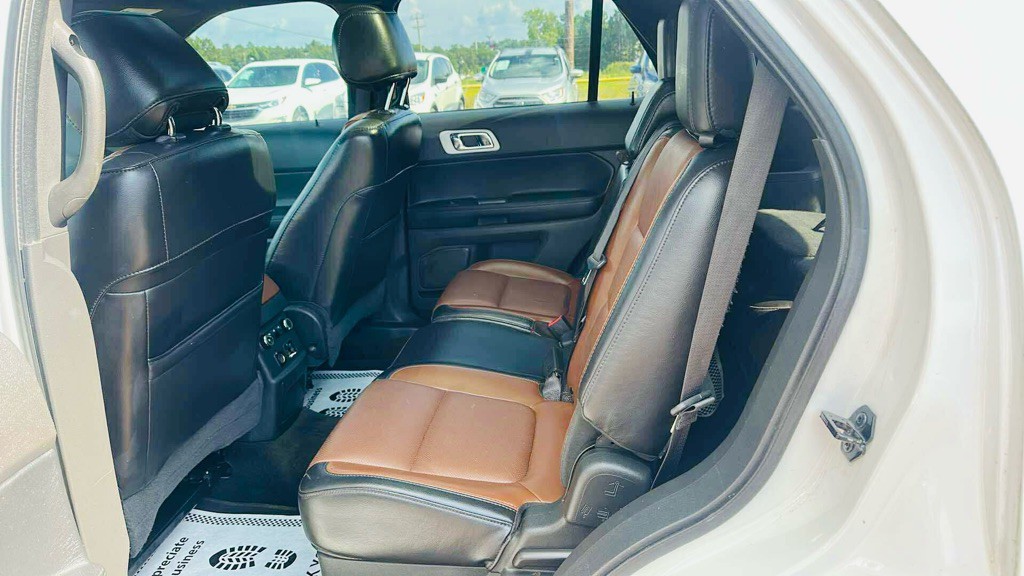 2014 Ford Explorer Image 7
