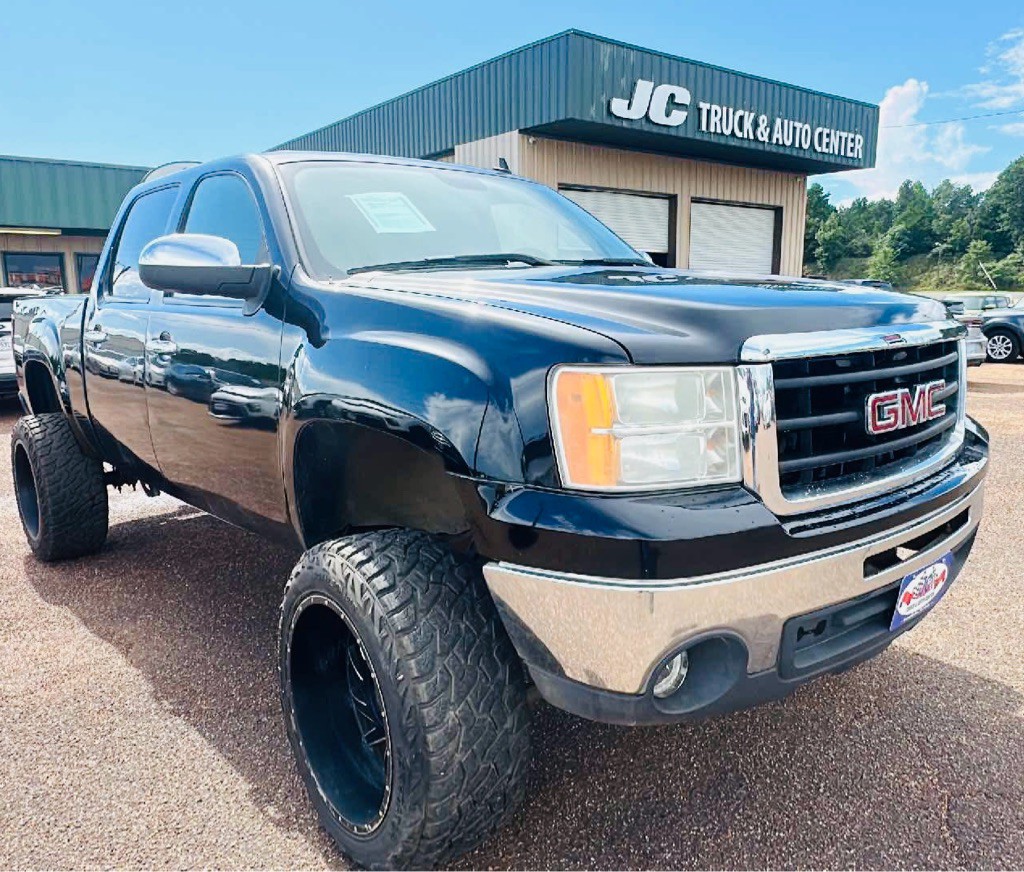2011 GMC Sierra Image 3