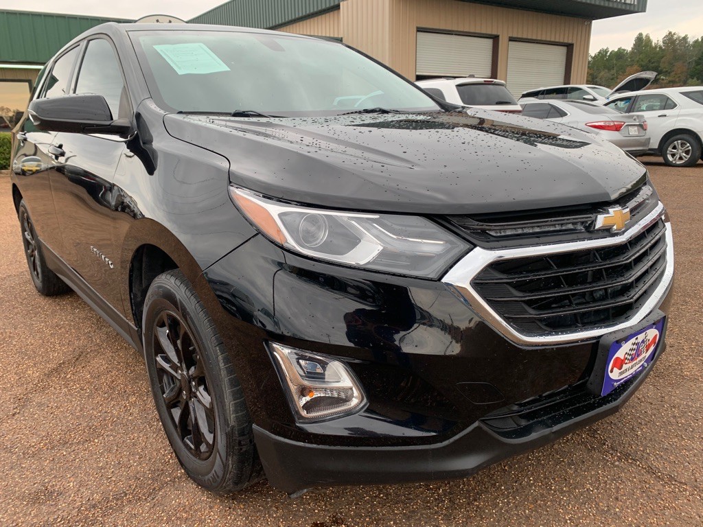 2018 Chevrolet Equinox Image 2