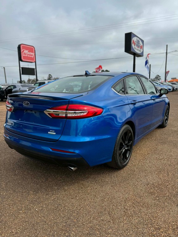 2020 Ford Fusion Image 4