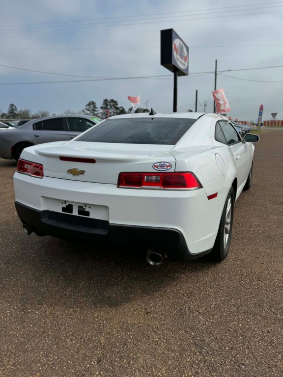 2015 Chevrolet Camaro Image 3