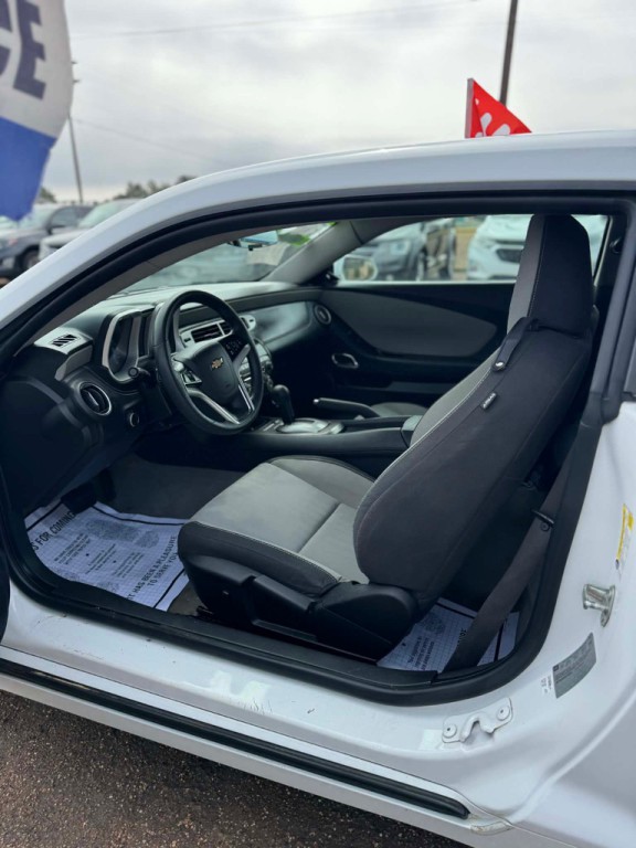 2015 Chevrolet Camaro Image 6