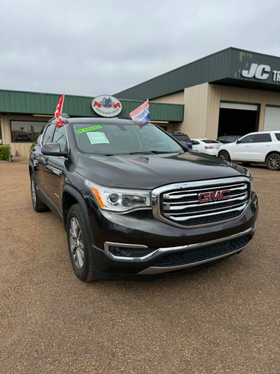 2017 GMC Acadia Image 2