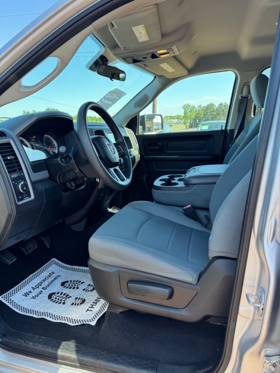 2019 RAM 1500 Image 6