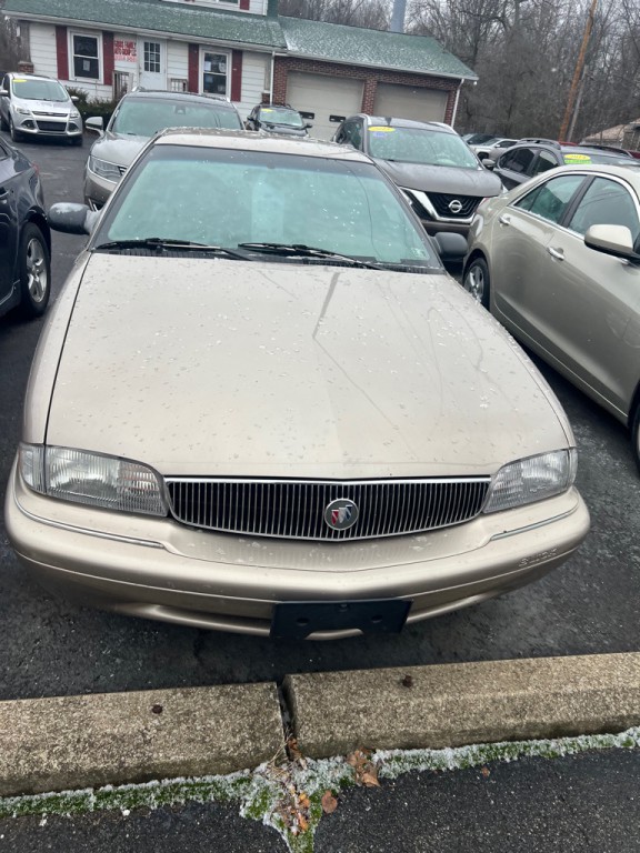 1996 Buick Skylark Image 9