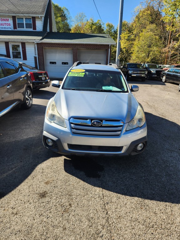2014 Subaru Outback Image 1