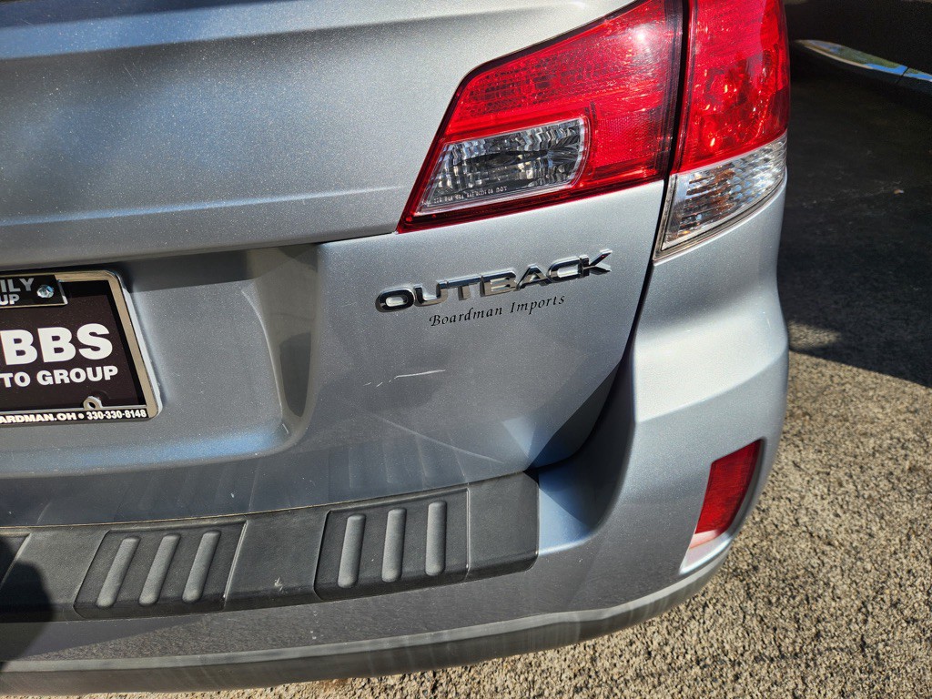 2014 Subaru Outback Image 3