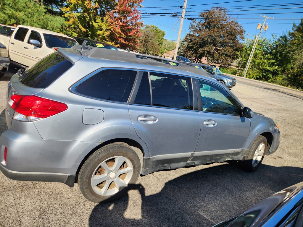 2014 Subaru Outback Image 13