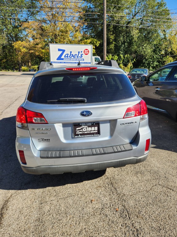 2014 Subaru Outback Image 14