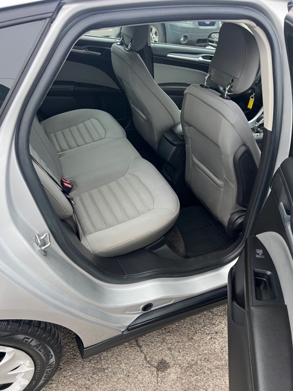 2014 Ford Fusion Image 12