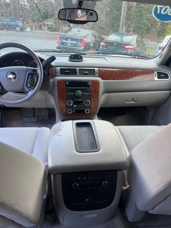 2007 Chevrolet Tahoe Image 11