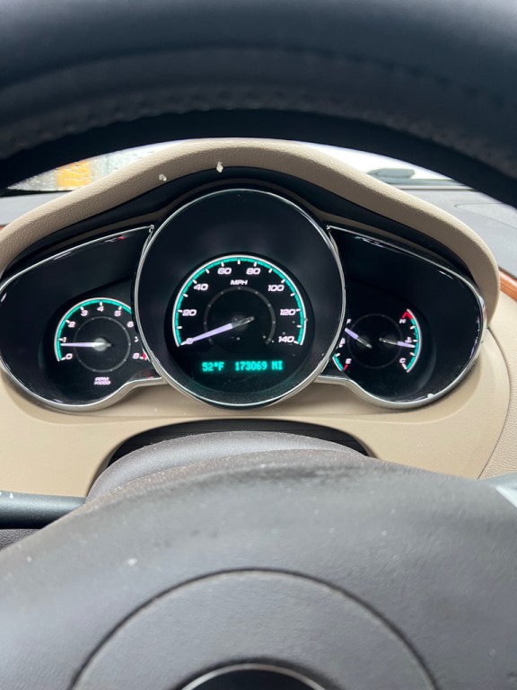 2012 Chevrolet Malibu Image 5