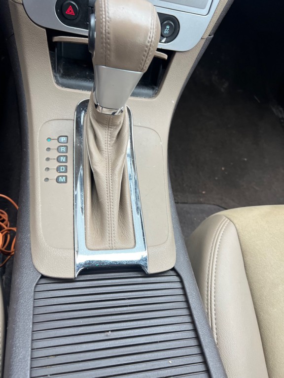 2012 Chevrolet Malibu Image 8