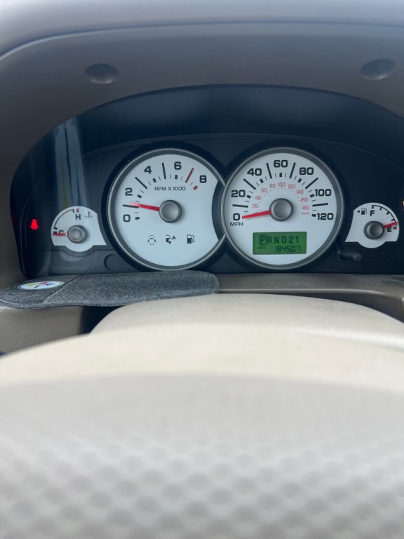 2005 Ford Escape Image 11