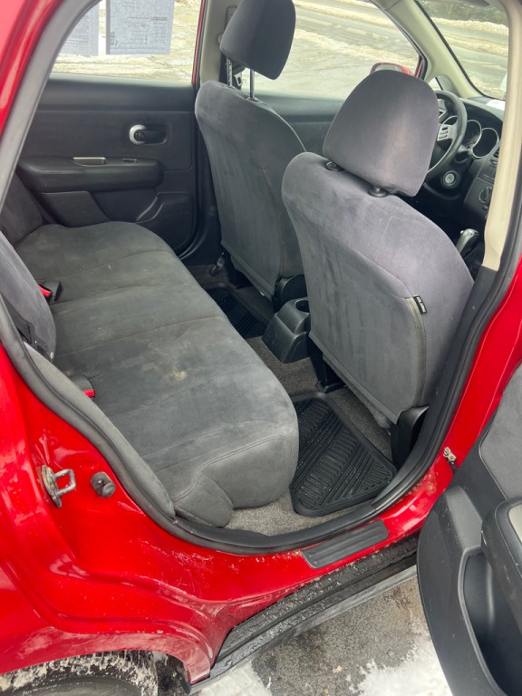 2009 Nissan Versa Image 5