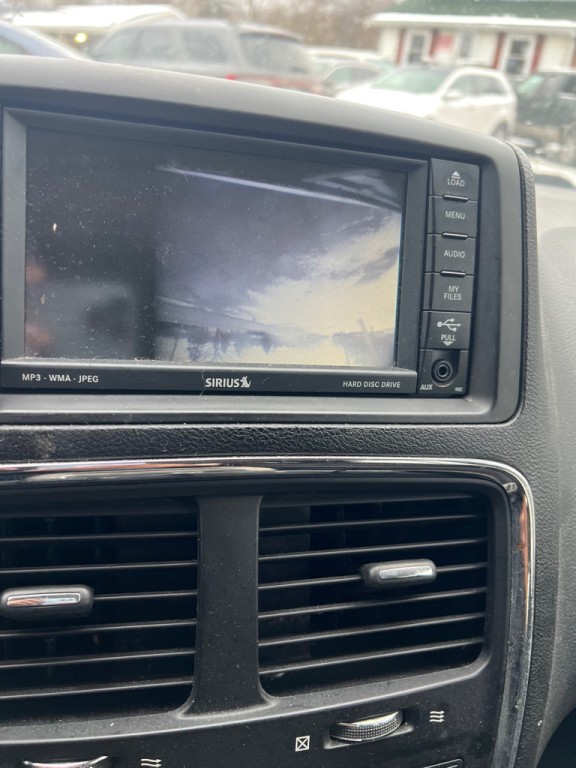 2011 Dodge Grand Caravan Image 6