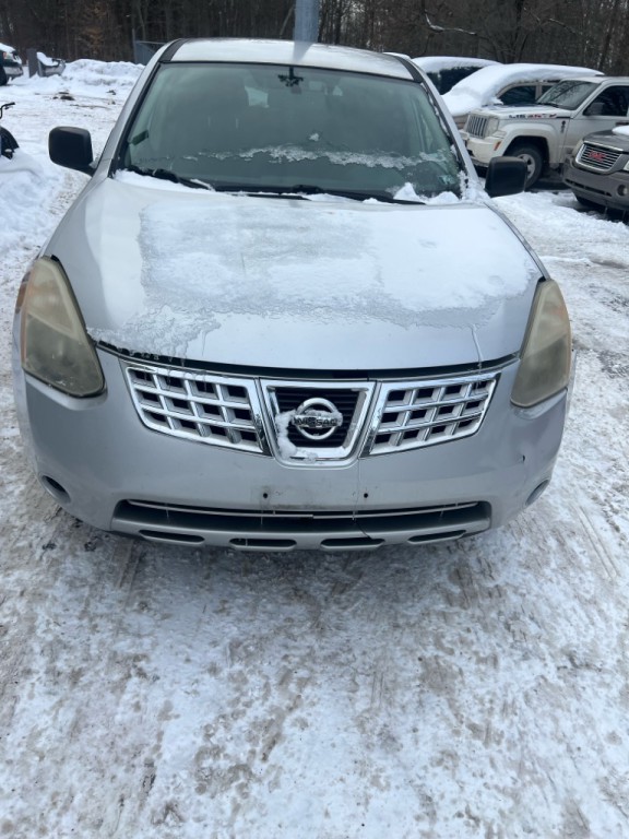2010 Nissan Rogue Image 1