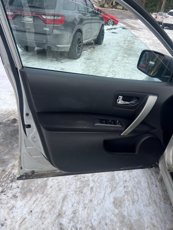 2010 Nissan Rogue Image 12