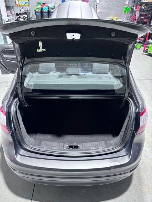 2014 Ford Fiesta Image 12