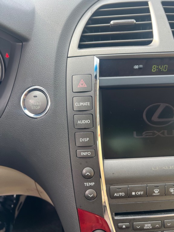 2009 Lexus ES Image 8