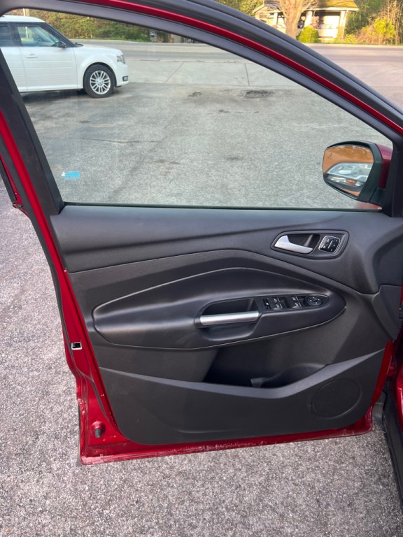 2017 Ford Escape Image 12