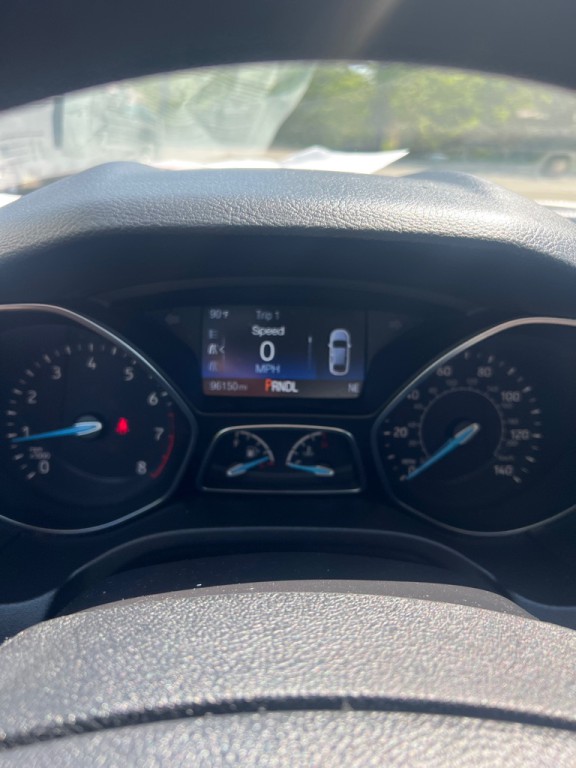 2017 Ford Focus Image 19