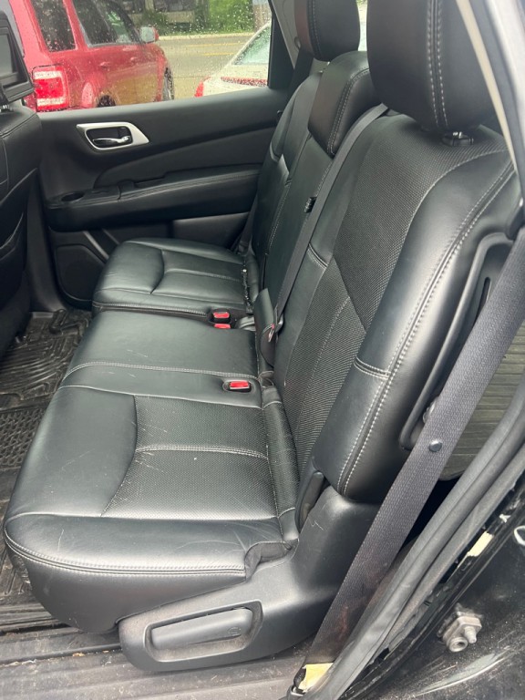 2014 Nissan Pathfinder Image 3