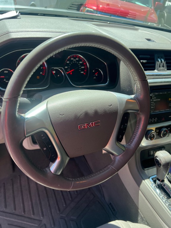 2013 GMC Acadia Image 14