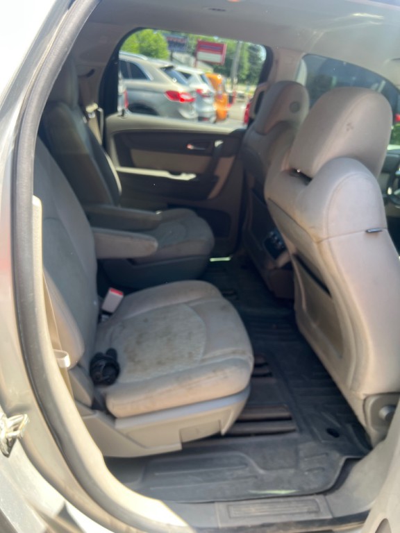 2013 GMC Acadia Image 17