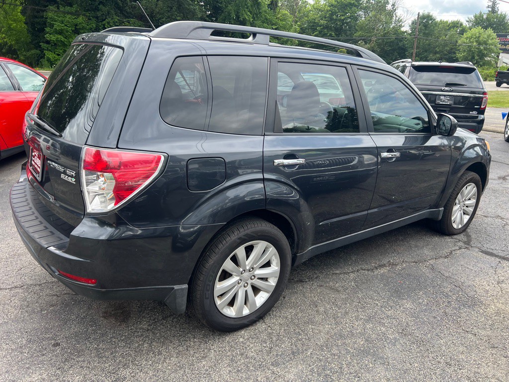 2012 Subaru Forester Image 10