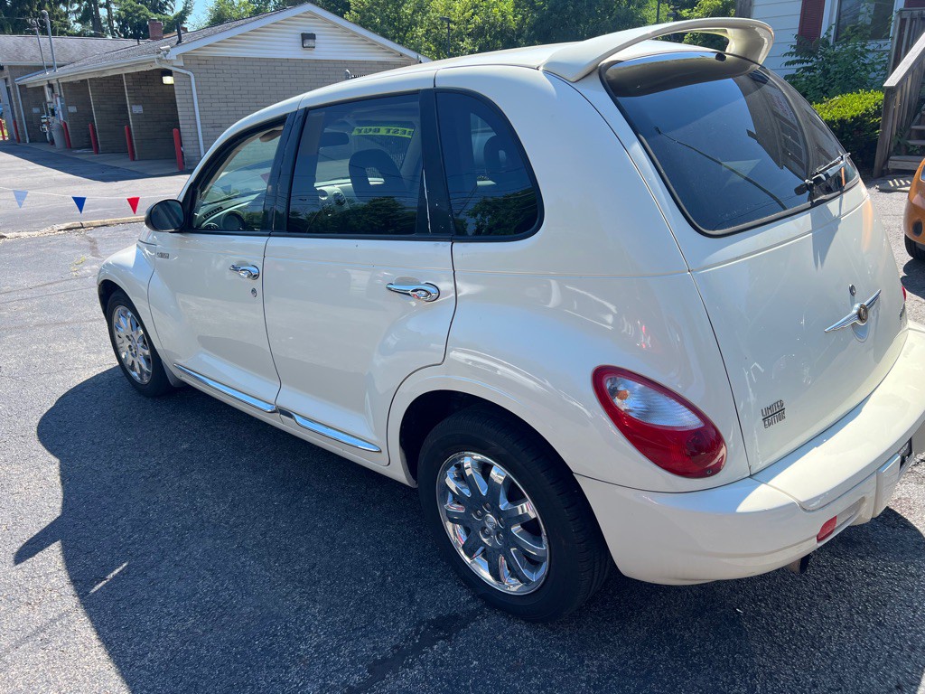 2006 Chrysler PT Cruiser Image 7