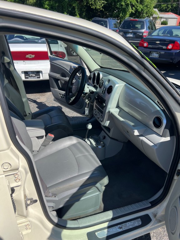 2006 Chrysler PT Cruiser Image 14