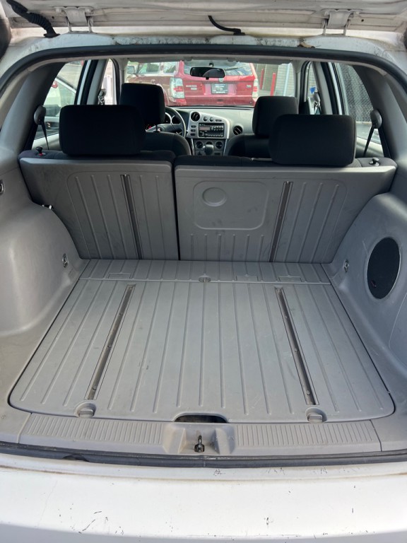 2005 Pontiac Vibe Image 6