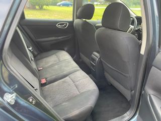 2014 Nissan Sentra Image 2