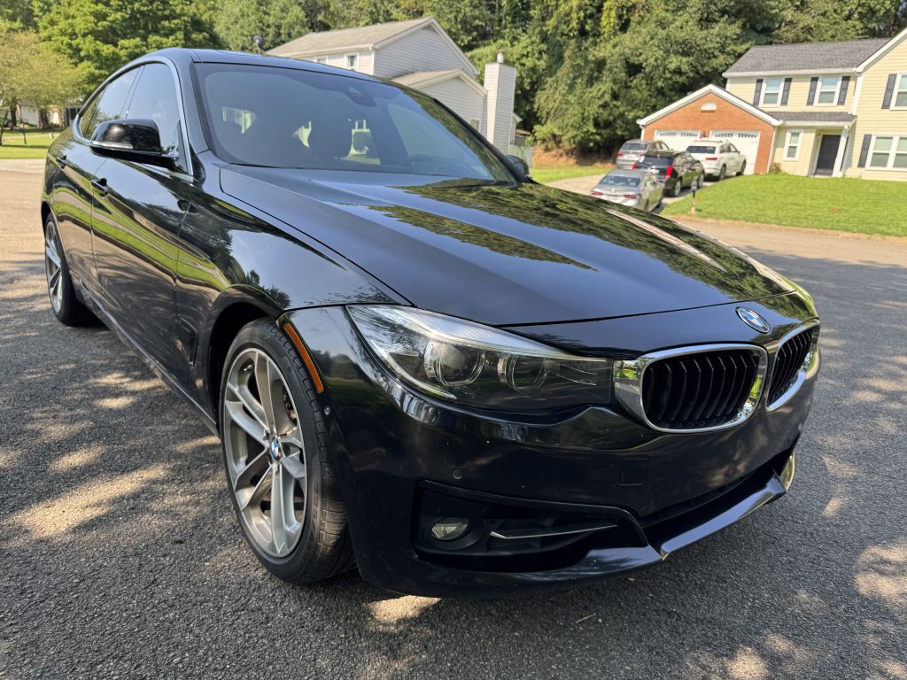 2017 BMW 3 Series Image 3