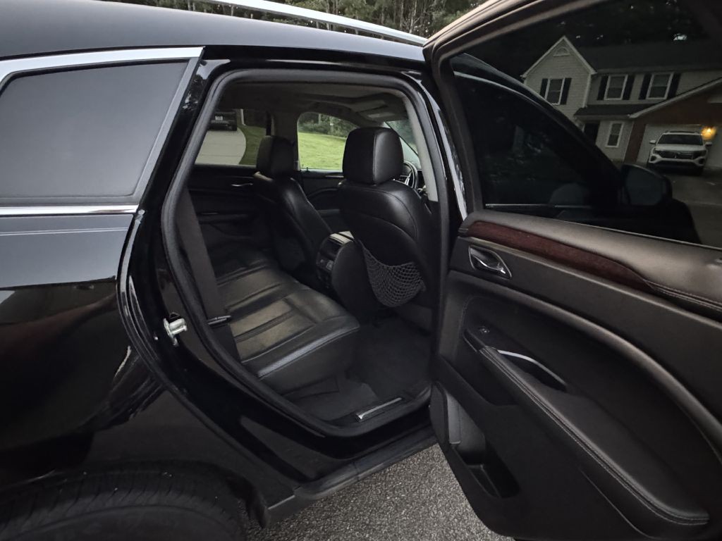 2016 Cadillac SRX Image 11