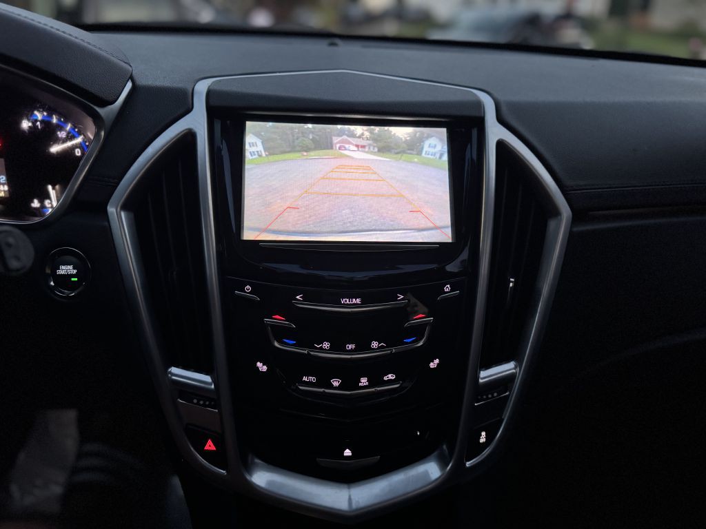 2016 Cadillac SRX Image 15